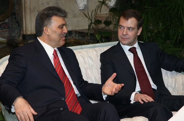Встреча президентов России и Турции Дмитрия Медведева и Абдуллаха Гюля. Архив