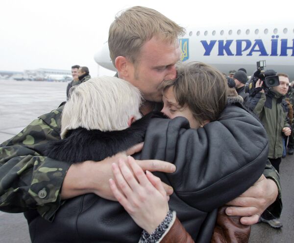 Встреча экипажа украинского сухогруза «Фаина» в аэропорту «Борисполь»