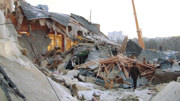 Обрушение крыши развлекательного комплекса Трансвааль-парк в Москве