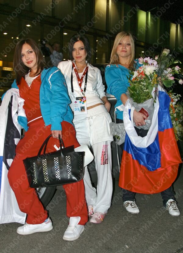 Группа Серебро вернулась в Москву из Хельсинки
