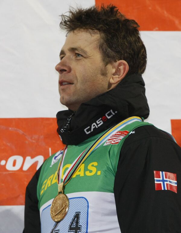 Оле-Эйнар Бьорндален завоевал четвертую золотую медаль на чемпионате мира по биатлону