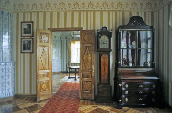 В доме Гоголей-Яновских в Музее-заповеднике Н.В.Гоголя на Украине
