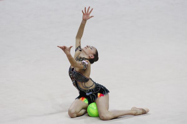 Евгения Канаева на первом этапе Гран-при Москва-2009 по художественной гимнастике