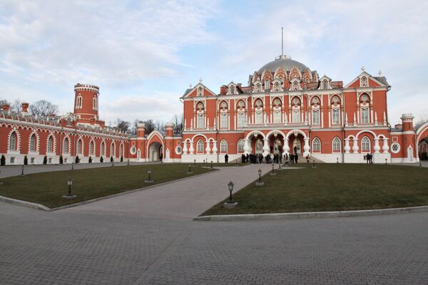 В Москве завершилась реконструкция Петровского Путевого дворца