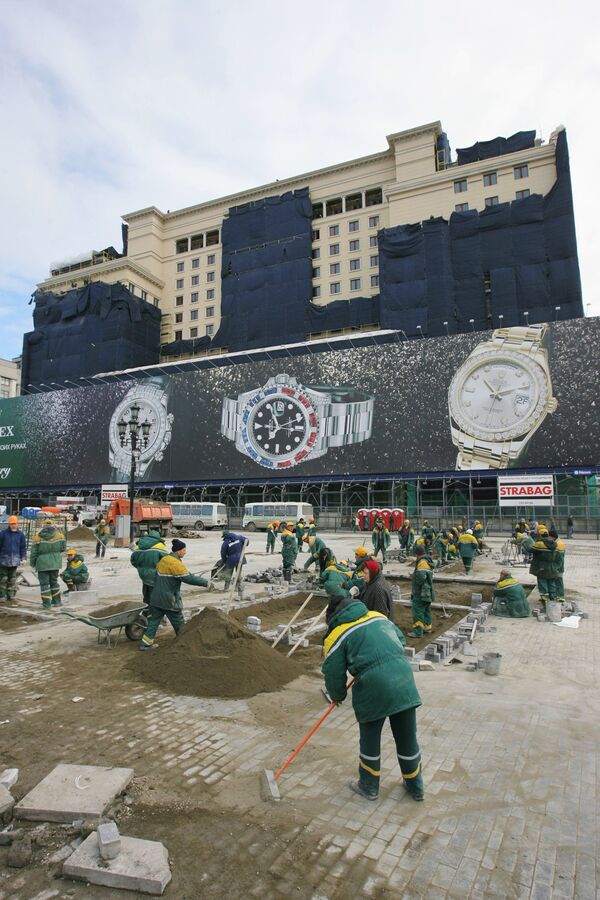  Реконструкция гостиницы Москва может быть заморожена