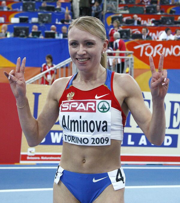 Анна Альминова выиграла золото на дистанции 1500 метров на зимнем ЧЕ по легкой атлетике