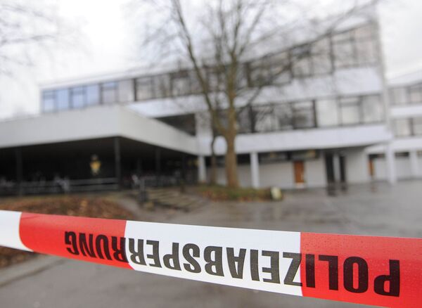 Возле гимназии города Виннендене, в которой была открыта стрельба