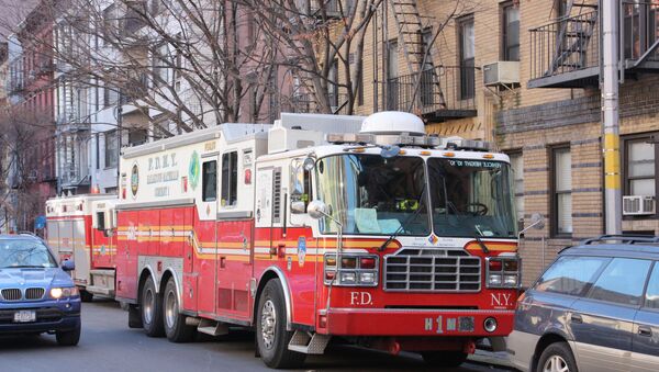 Пожарная машина в Нью-Йорке. Архив
