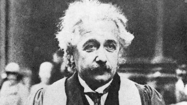 Физик Альберт Эйнштейн. Архивное фото