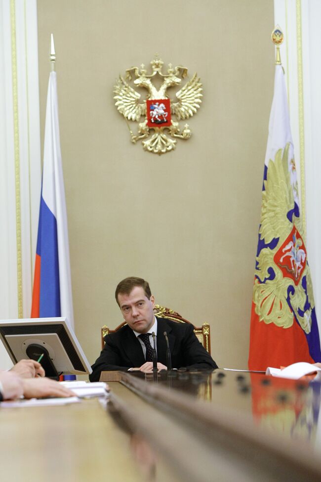 Медведев проведет совещание по проблеме призыва спортсменов ЦСКА