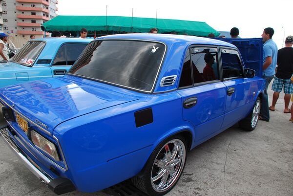 Клуб любителей автомобилей российского производства появился на Кубе