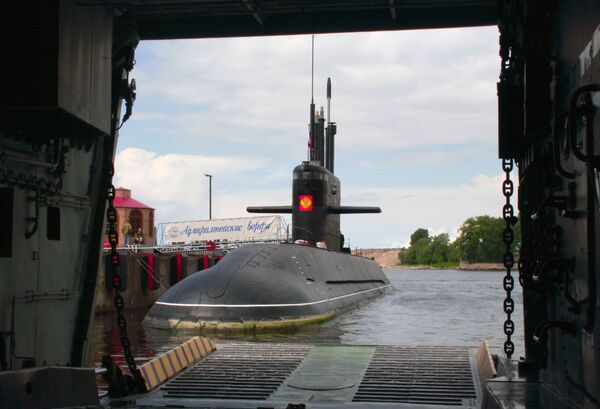 Новейшая ДЭПЛ Санкт-Петербург войдет в состав флота в 2010 году