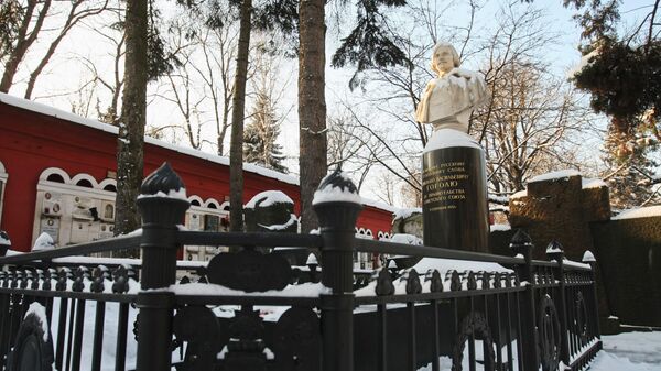 Могила писателя Николая Гоголя