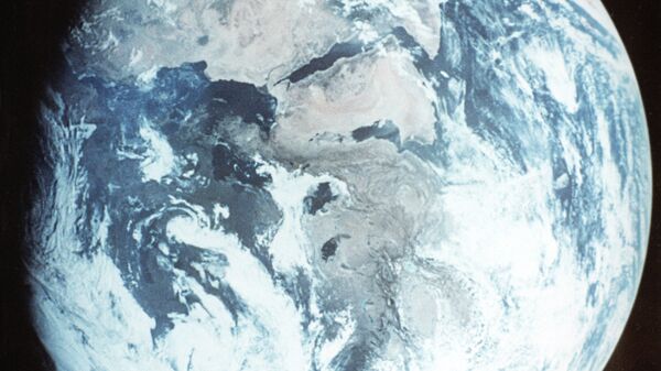 Снимок Земли из космоса. Архив