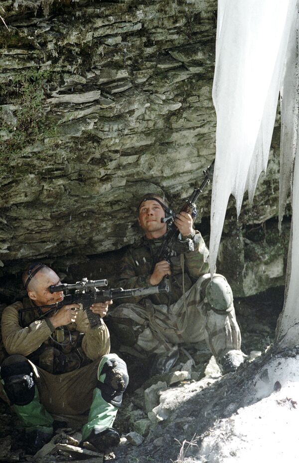 Военнослужащие из группировки федеральных сил на Северном Кавказе