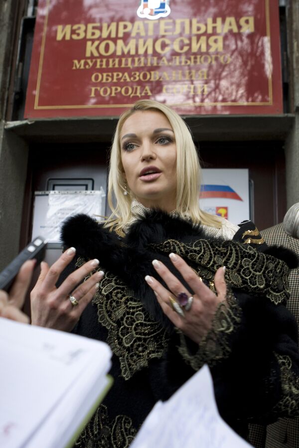 Волочкова обжаловала отказ регистрировать ее на выборы мэра Сочи