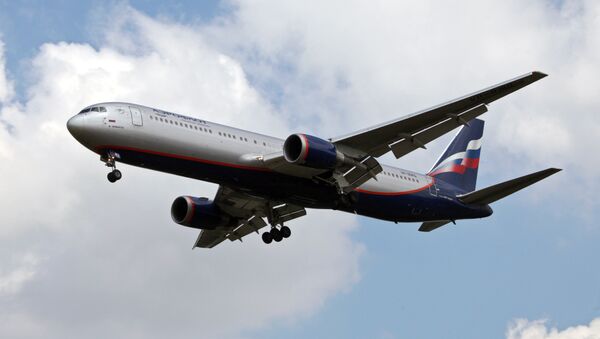 Boeing 777 аварийно приземлился в США из-за возгорания в двигателе