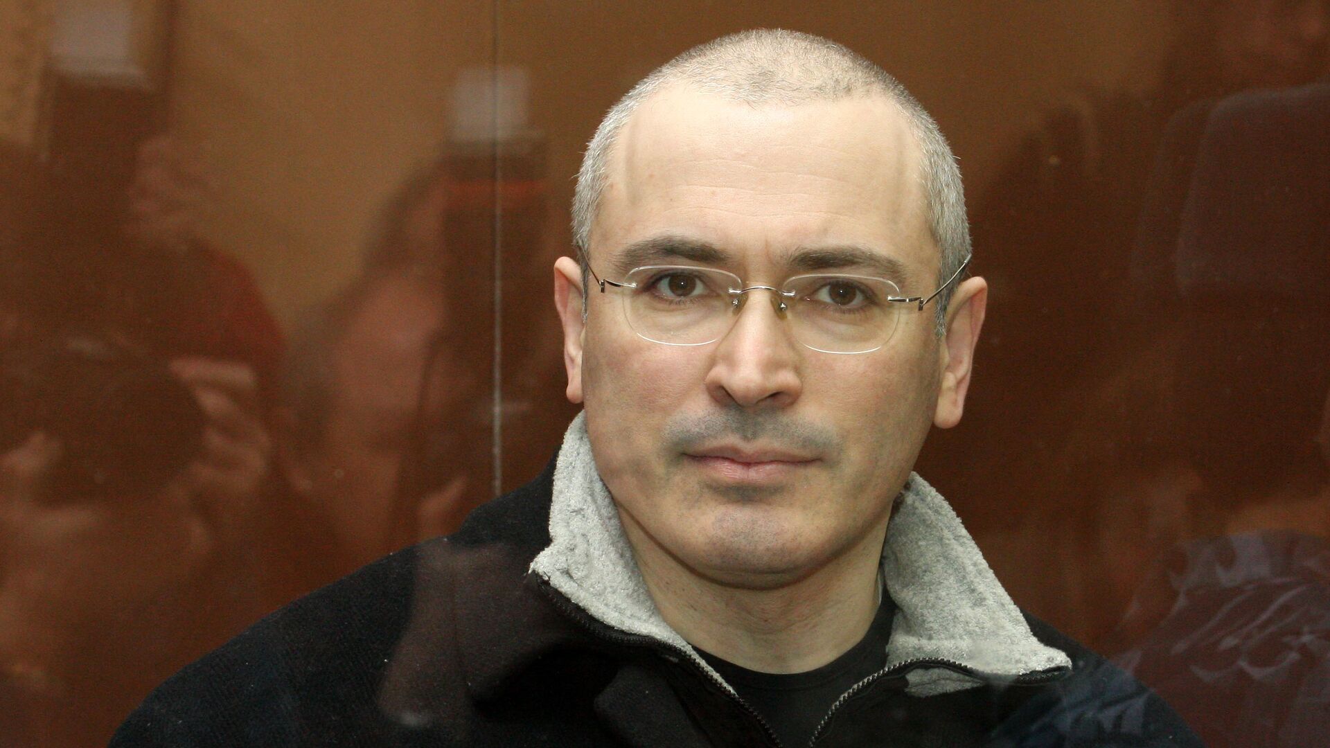 Суд признал Ходорковских* утратившими право пользования квартирой