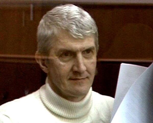 Лебедев оспаривает в суде Читы выговор, полученный в СИЗО за интервью