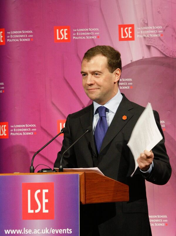 Выступление президента РФ Д. Медведева в Лондонской школе экономики