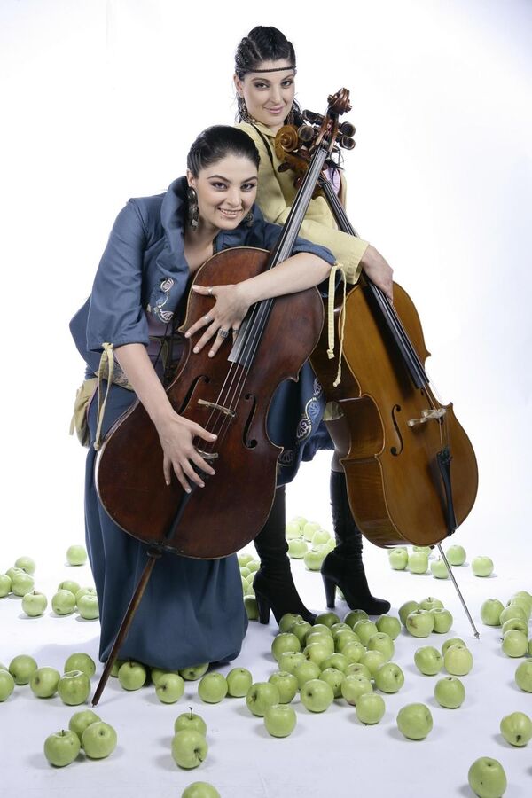Инга Аршакян и Ануш Аршакян представят на Евровидении 2009 Армению