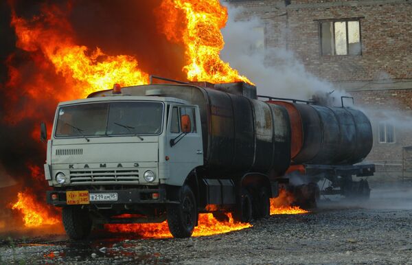 Пожар на автозаправочной станции Ладья в Грозном