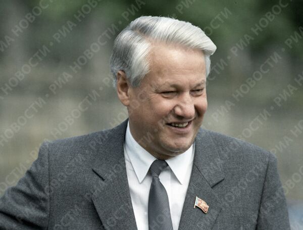 Председатель Верховного Совета РСФСР Ельцин