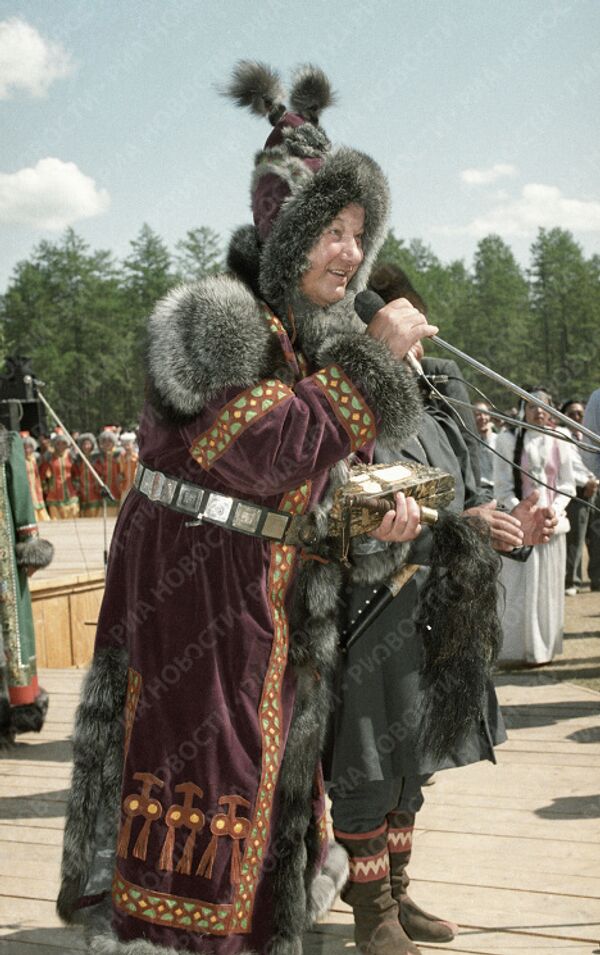 Ельцин на национальном якутском празднике Ысыах