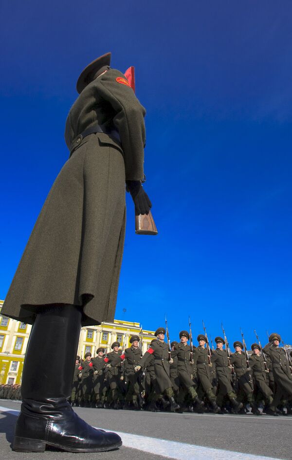 Тренировка военного парада ко Дню Победы началась в Хабаровске