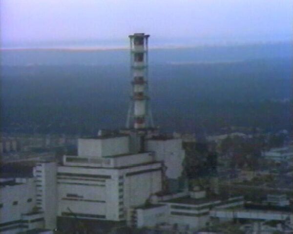 Чернобыльская АЭС сразу после катастрофы