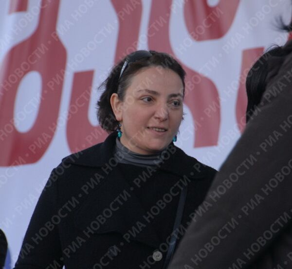 Представительница Альянса за Грузию Тина Хидашели на митинге протеста