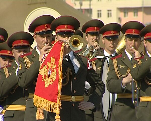 Самый большой армейский оркестр страны готовится к Параду Победы