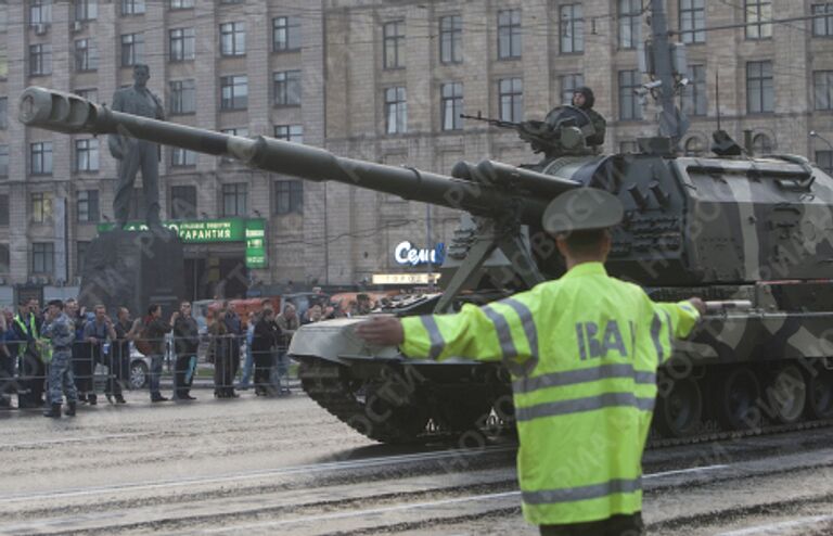 Репетиция военного парада, посвященного Дню Победы