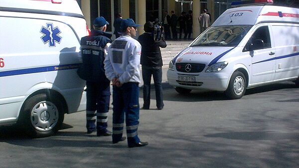 Состояние раненых при стрельбе в вузе в Баку улучшается - Минздрав