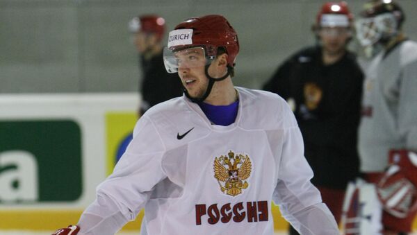 Нападающий сборной России по хоккею Сергей Мозякин