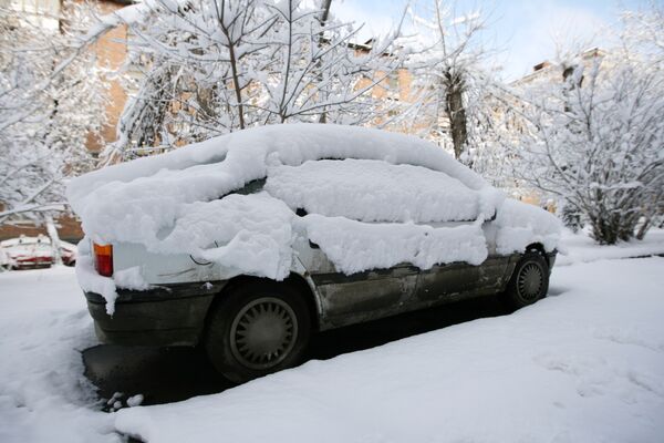 После 20-градусной жары в Екатеринбурге выпал снег