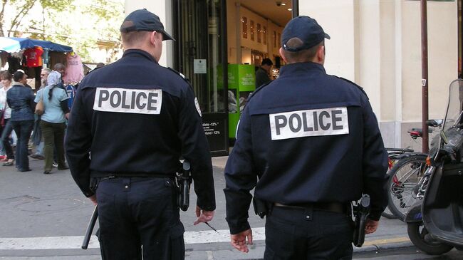 Следователи отпустили французского школьника, хотевшего убить учителей