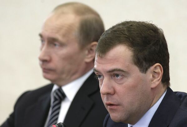 Год президентства Медведева: две стороны одной медали