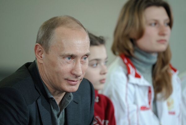 Премьер-министр РФ В.Путин посетил Московское училище олимпийского резерва №2