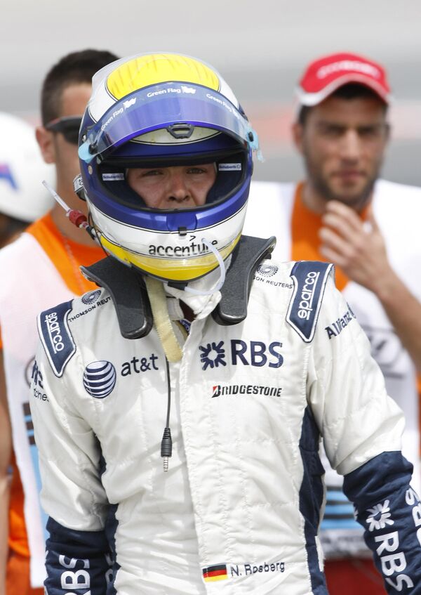 Нико Росберг во время второй практики Гран-при Испании