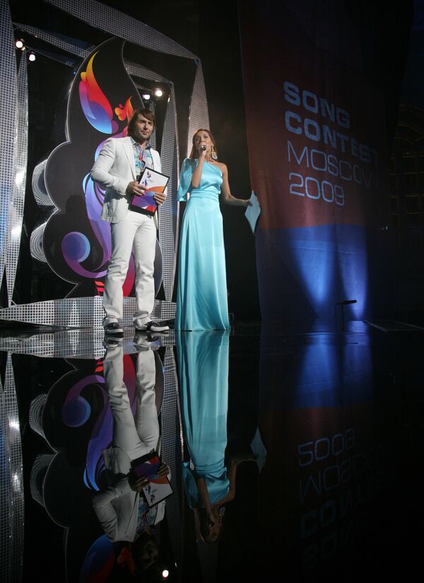 Андрей Малахов и Алсу на официальном открытии конкурса Евровидение-2009 в Евродоме