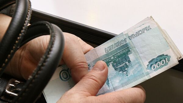 Доходы россиян в феврале 2012 года выросли на 3,1%