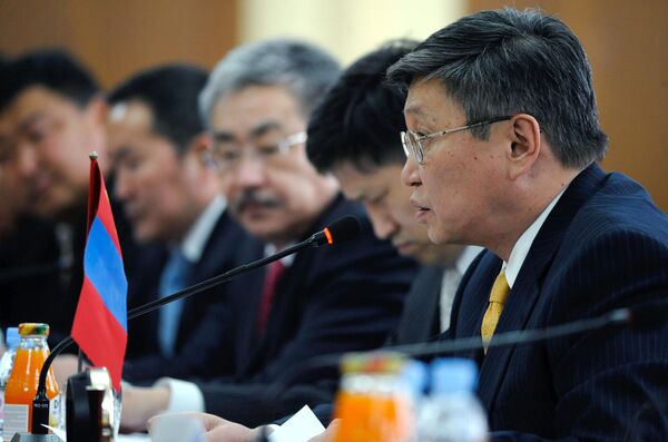 Политологи КНР предлагают привлечь Монголию к решению проблемы КНДР