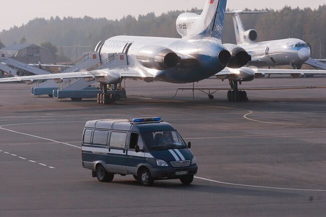 Самолет ТУ-154. Архив