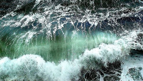 Океанская волна, архивное фото