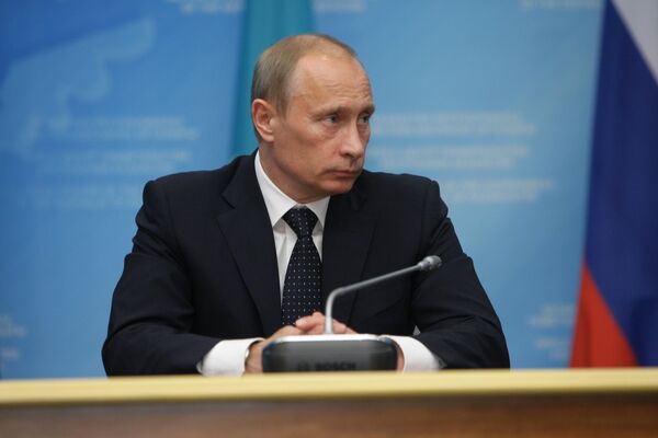 Путин требует корректировать порядок налогообложения в срочных сделках