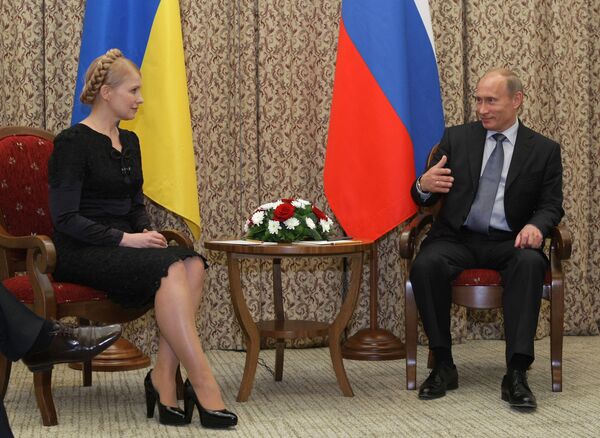 Встреча премьер-министров РФ и Украины В. Путина и Ю. Тимошенко в Астане