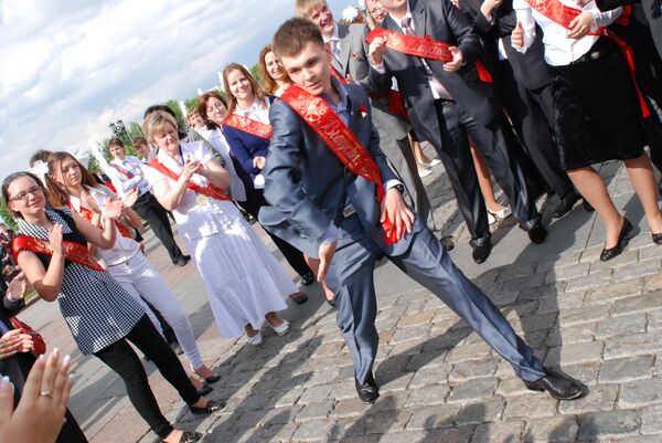 Праздник Алые паруса для выпускников школ пройдет в Петербурге