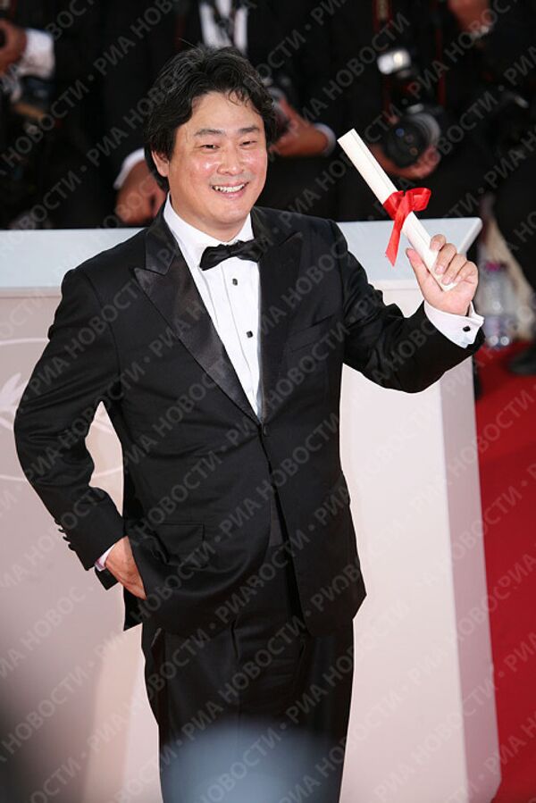 Корейский режиссер Парк Чан-Вук получил приз жюри 62-ого Каннского кинофестиваля