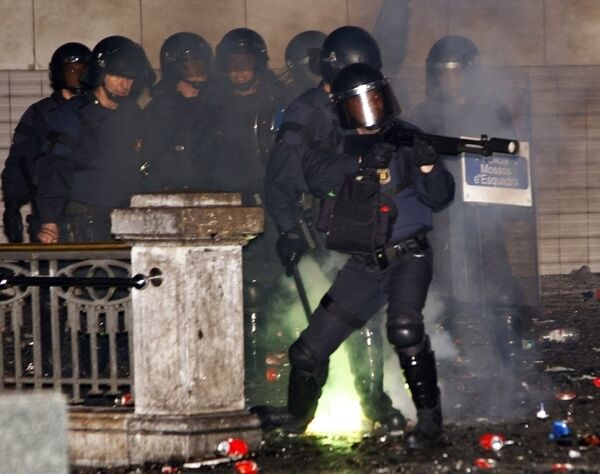 Испанская полиция задержала 119 футбольных болельщиков